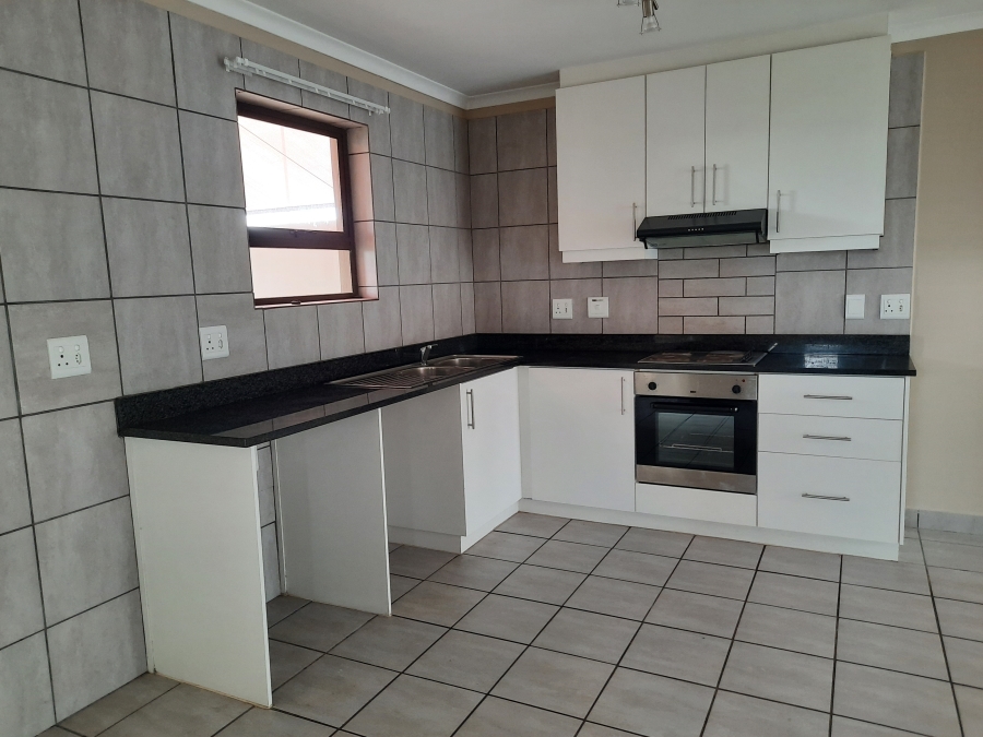 To Let 3 Bedroom Property for Rent in Highbury Western Cape